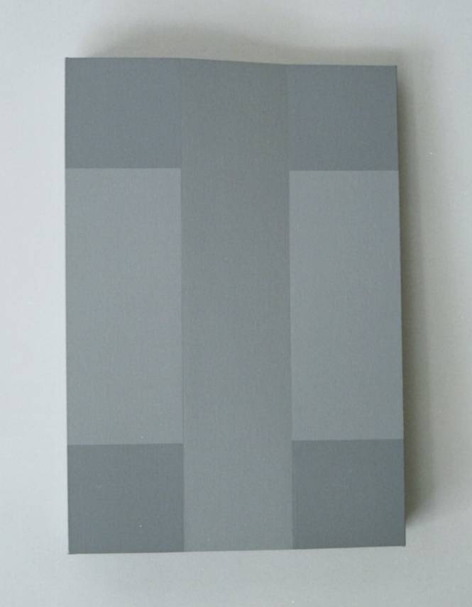 Arnulf Letto: ohne Titel, 2004, Acryl auf Nessel auf Gips auf Pressspan, 47 x 32 x 3,5 cm