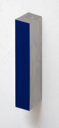 Wolfram Ullrich: Ohne Titel, 2003, Acryl/Lack auf Stahl, 63,6 x 14,2 x 12,3 cm